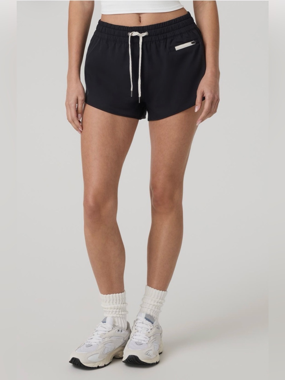Vuori Black Clementine 2.0 Shorts